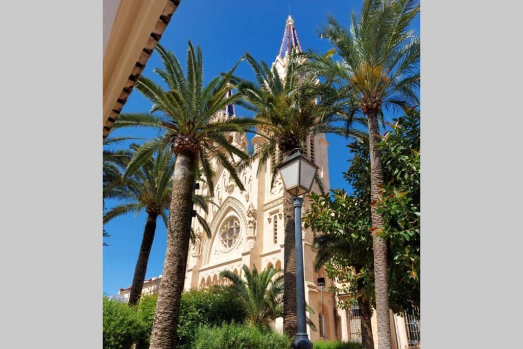 El Alema I. Apartamento De Diseno En Gandia. 아파트 외부 사진